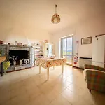Casa Burnie *