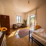 Casa Burnie
