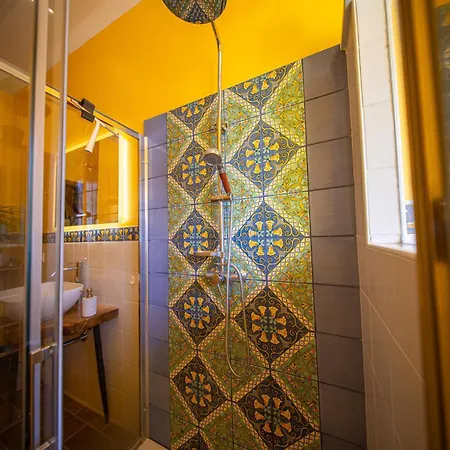 Casa Burnie Bed & Breakfast Monte Molino
